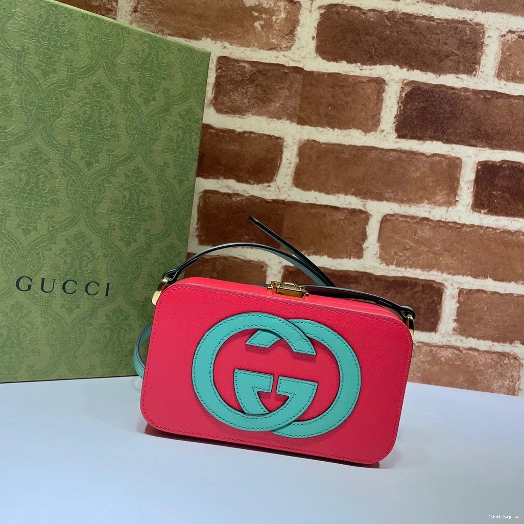 First bag ru GUCCI Interlocking G mini bag 0808